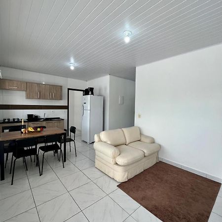 Apartamento Lirio 贝卢港 外观 照片