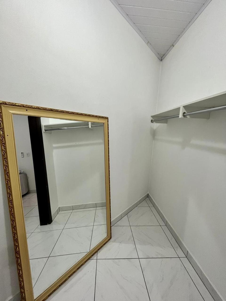 Apartamento Lirio 贝卢港 外观 照片
